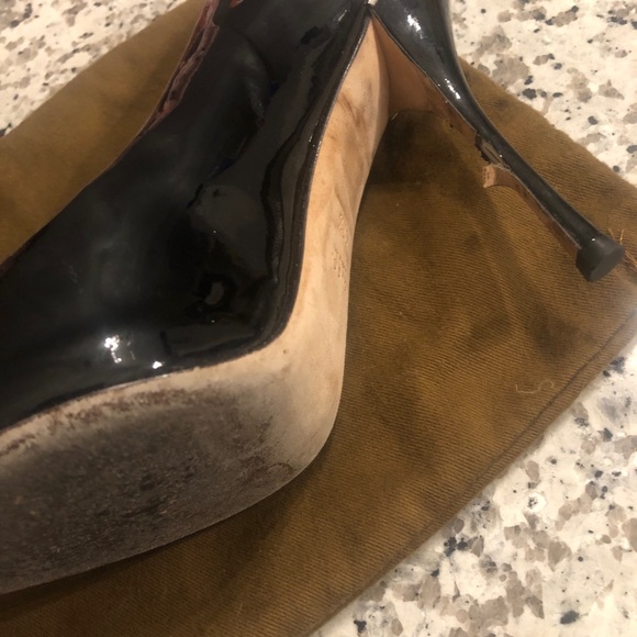 Gucci Heels - Picture 3 of 5